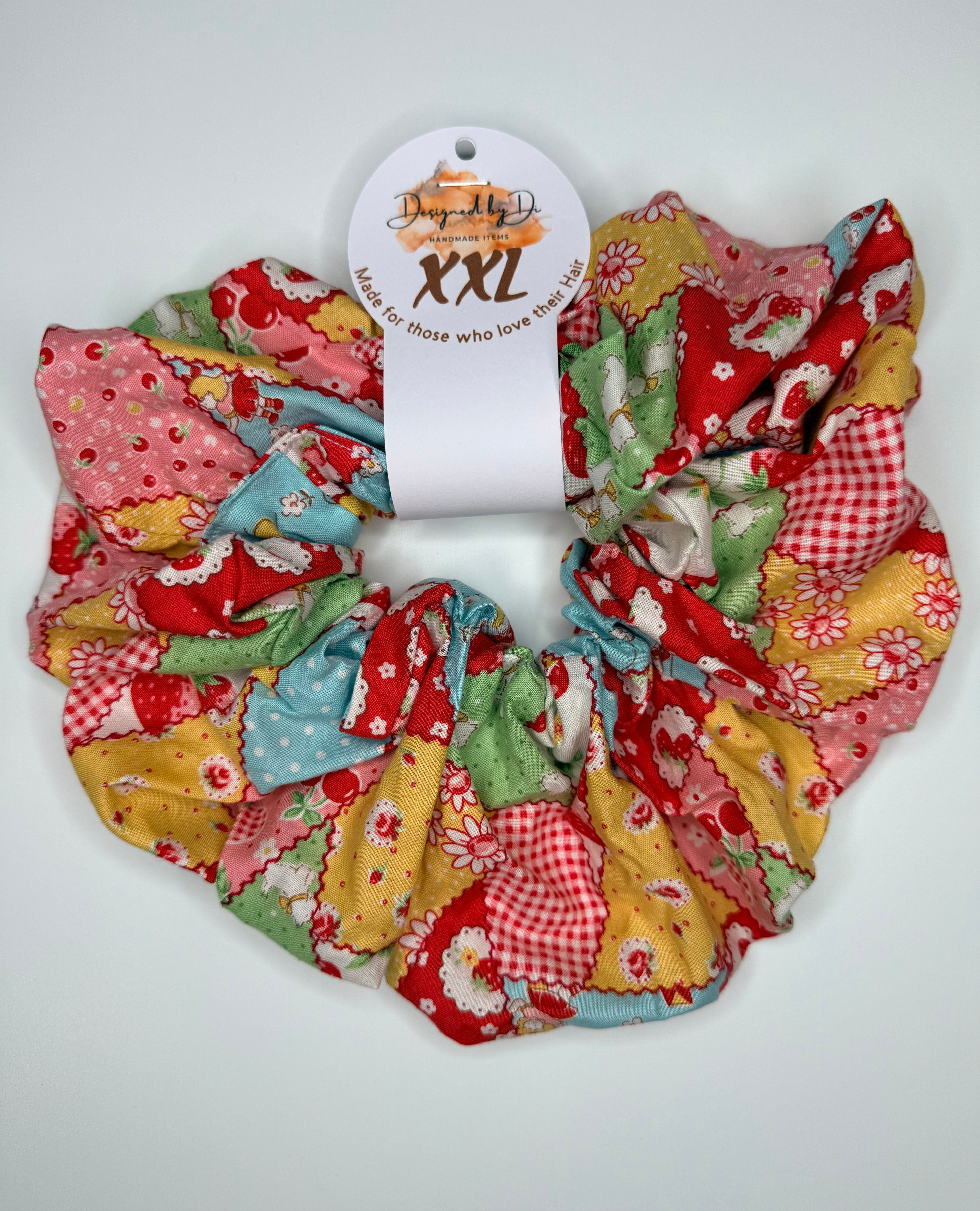 Strawberry patch XXL Scrunchie